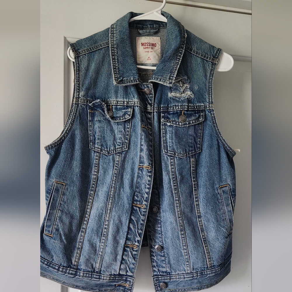 Mossimo Supply Co. Classic Blue Denim Vest